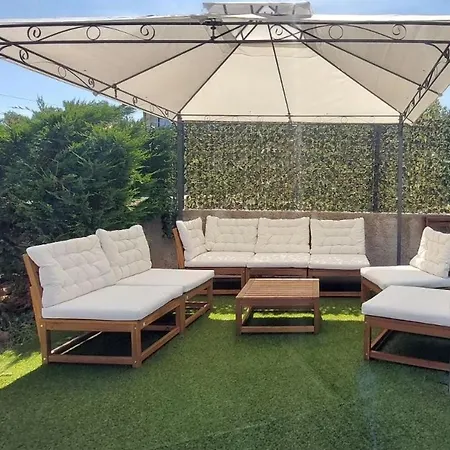 Family Friendly With A Swimming Pool Pomer, Medulin - 17681 Apartment Pula