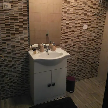 Family-friendly With Swimming Pool Pomer, Medulin - 17681 Apartment *